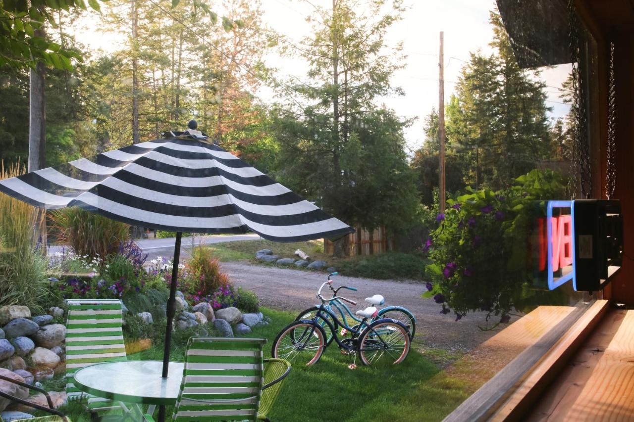 Flathead Lake Resort Woods Bay Eksteriør bilde
